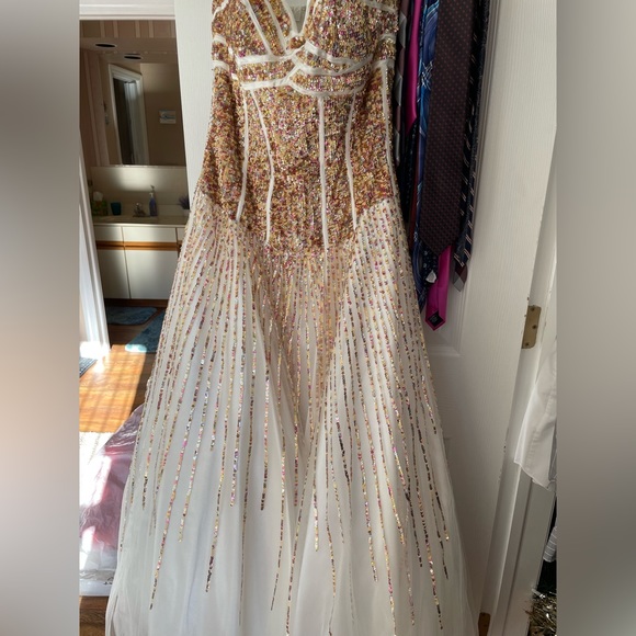 Glamour by Terani Couture Dress - Picture 1 of 3